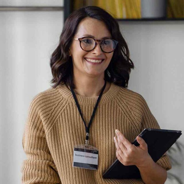 https://iesohio.com/wp-content/uploads/2019/02/team_04-640x640.jpg